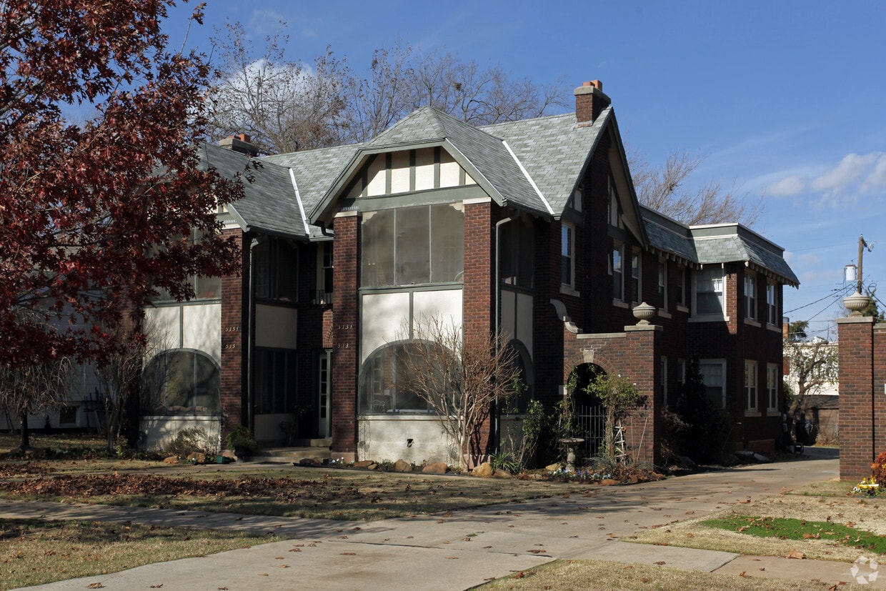 Primary Photo - 513-515 NW 19th St