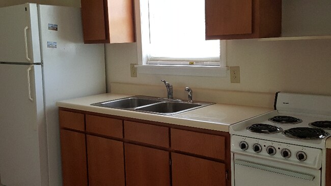 Foto del edificio - 6-7 Windcrest Dr