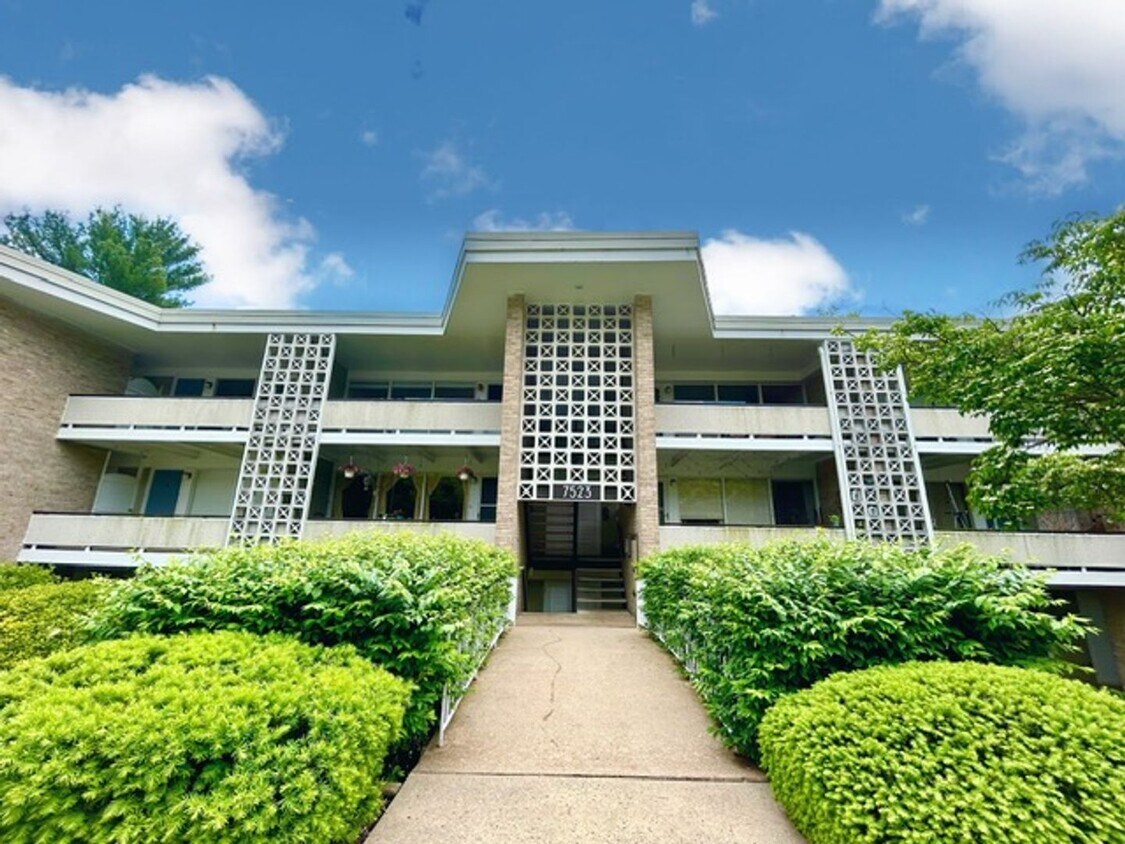 7523 Spring Lake Dr Unit D1, Bethesda, MD 20817 Condo for Rent in