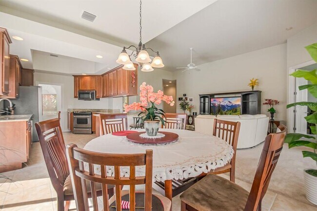 Foto del edificio - 12003 Lazio Ln