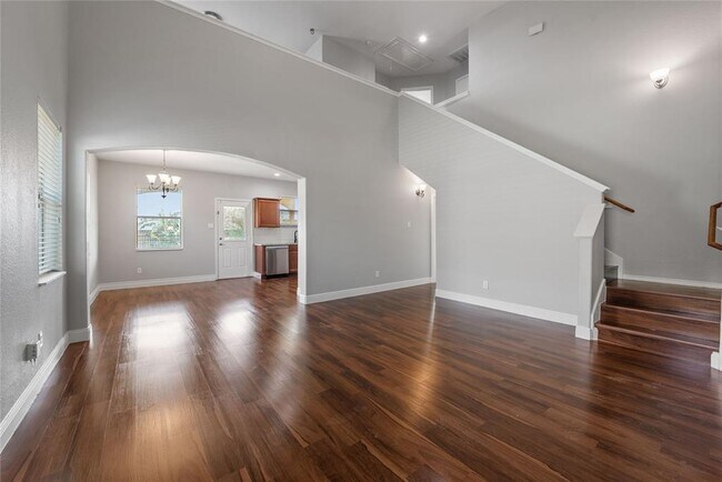 Foto del edificio - 1923 Flycaster Dr