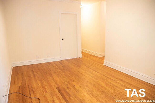 Foto del edificio - 2175 W Giddings St