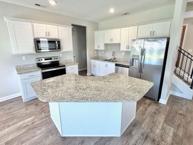 Foto del edificio - Now Leasing a 4-bedroom 2.5 bath home in Walls, MS @ Mallard Park. Available Now!