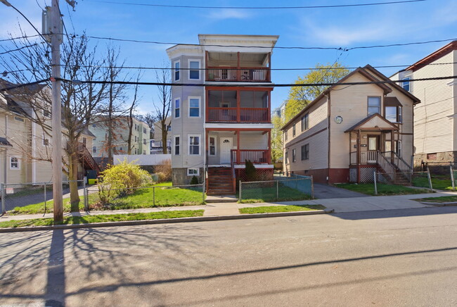 Building Photo - 22 Deering Rd
