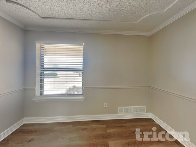 Building Photo - 3513 Meadowlark Ln