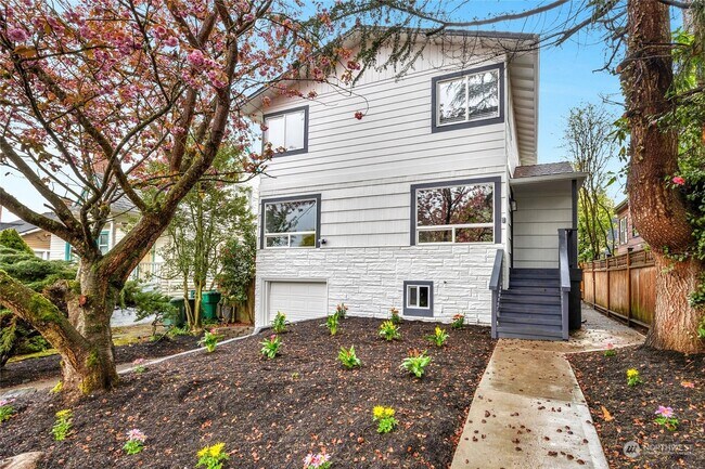 Building Photo - 937 N 84th St