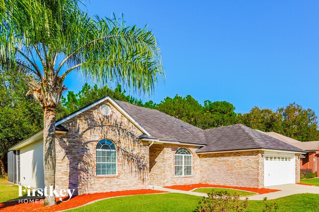 Foto del edificio - 9241 Hawks Run Ln