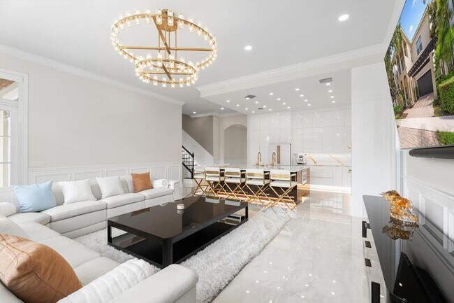 Foto del edificio - 112 Tulip Tree Ct