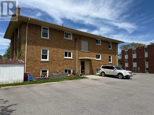 Building Photo - 9-9 Riverview Blvd
