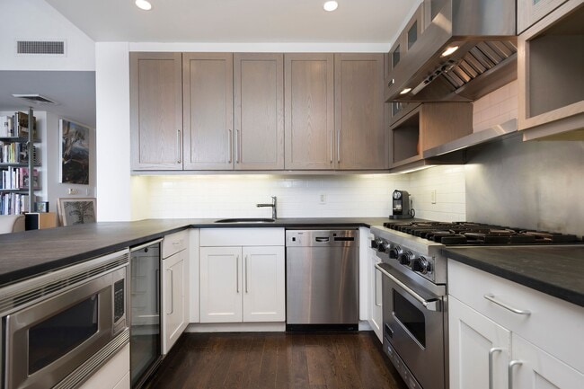 Foto del edificio - 161 Grand St