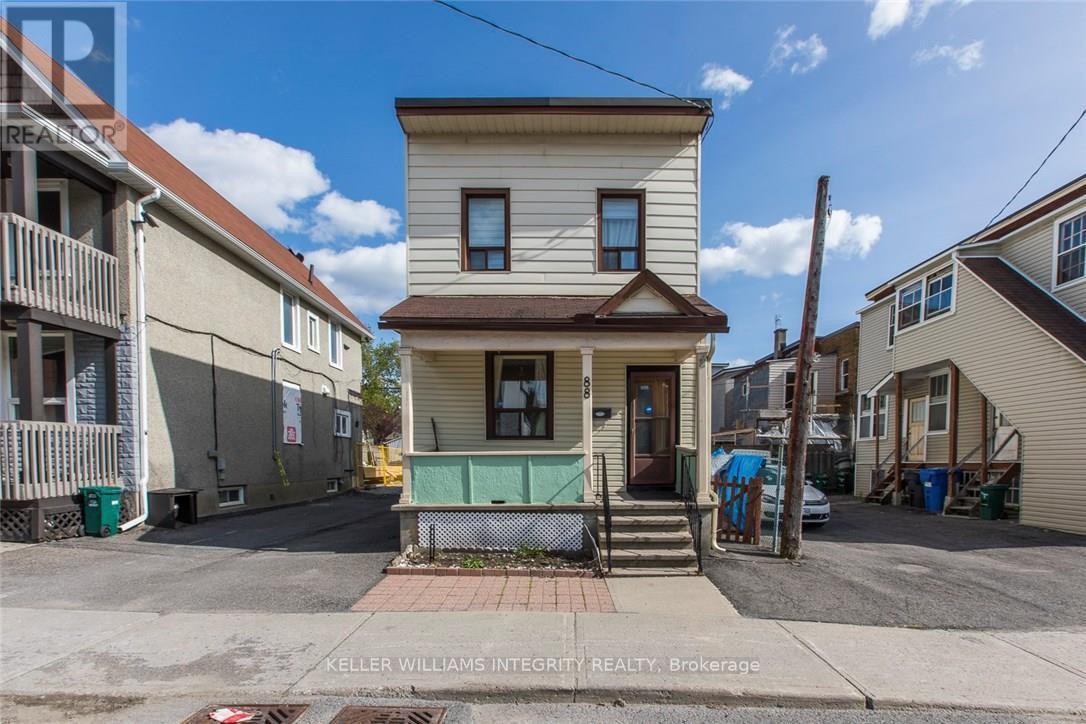Primary Photo - 88 Poplar St
