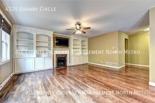 Foto del edificio - Large home in James Creek - Active Swim/Te...