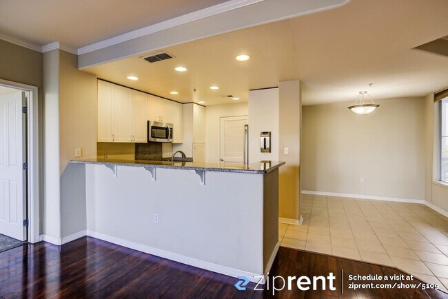 Building Photo - 3901 Lick Mill Blvd