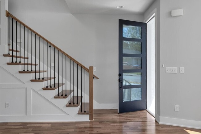 Photo - Stunning 4 Bedroom in Nashville House