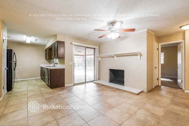 Building Photo - 712 Vassar Rd