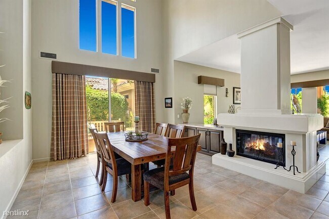Foto del edificio - 3 br, 4 bath Condo - 191 Desert Holly Dr