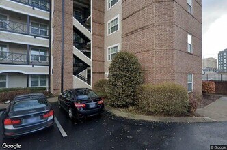 Building Photo - 303 Criddle St
