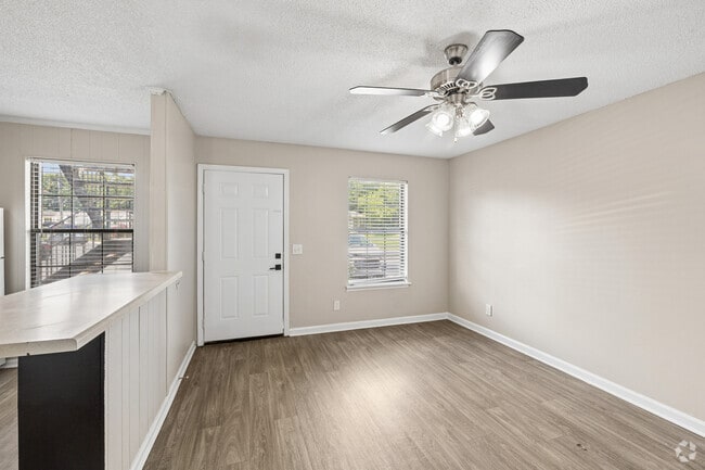Sloan 1BR, 1BA - 550SF - Living Room - The Dempsey