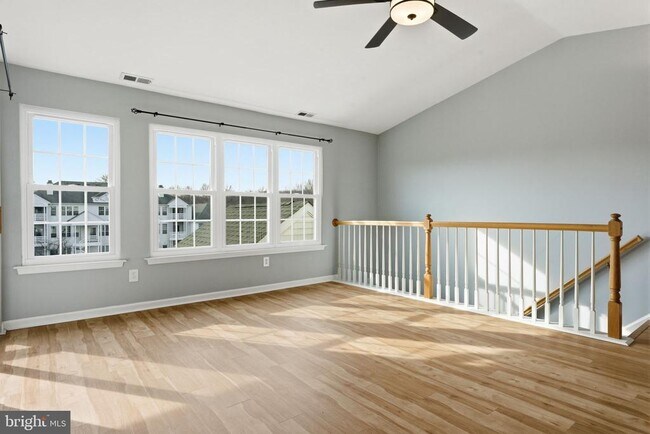 Foto del edificio - 14303 Cornerstone Dr