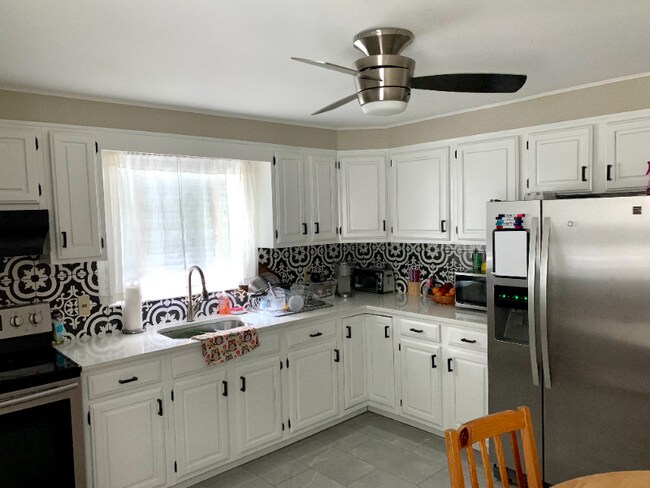 Foto del edificio - 415 Clark St