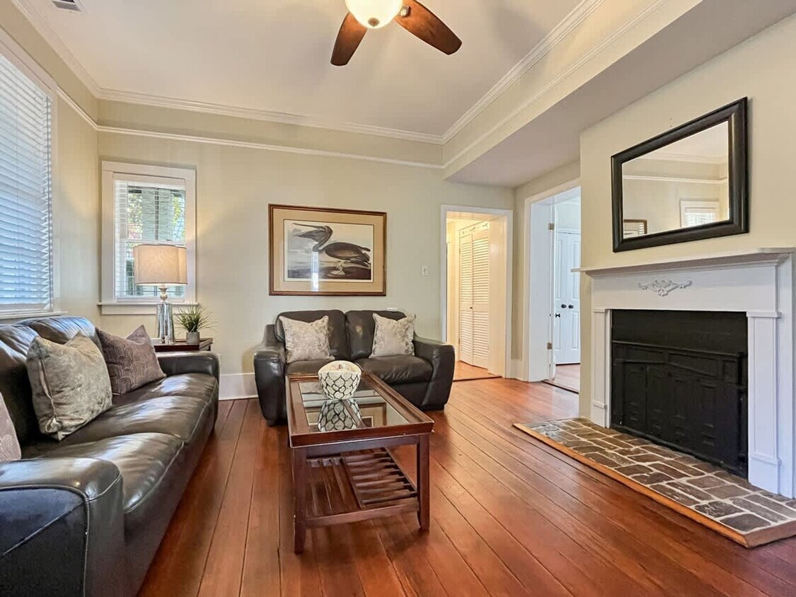 Foto principal - 209 W Bolton St