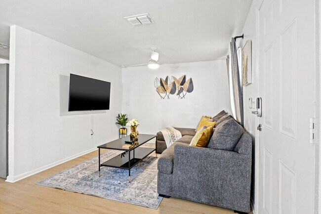 Foto del edificio - 3721 E Clifton St