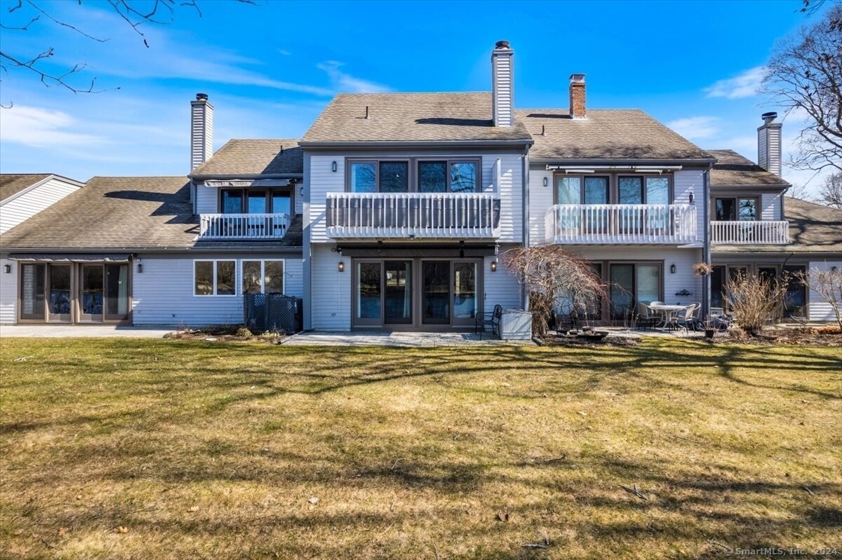 13 Whitehall Landing Unit 13, Stonington, CT 06355 Condo for Rent in