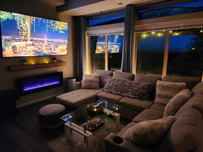 Foto del edificio - 6129 Ashmore Ln