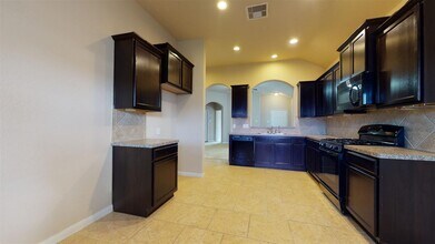 Building Photo - 14010 Cypress Meadows Dr Building Photo - 14010 Cypress Meadows Dr