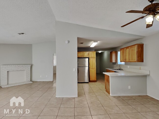 Building Photo - 4401 Halbert Ave
