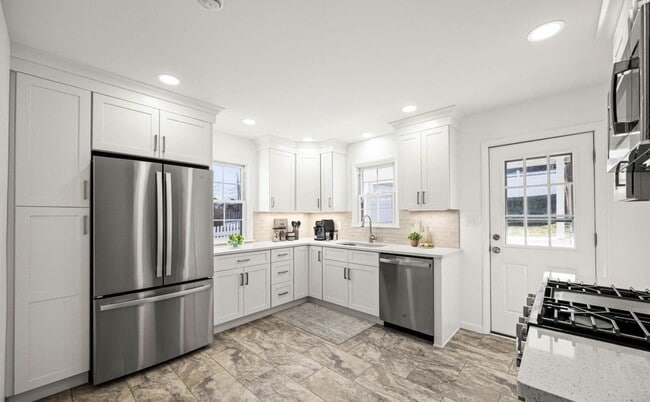 Foto del edificio - 228 Church St