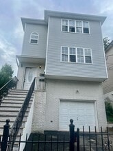 Building Photo - 46 Chester Ave