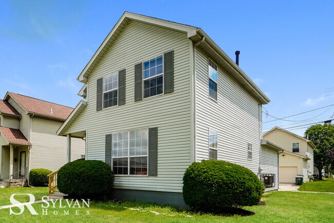 Foto del edificio - Come view this charming 3BR 1.5BA home