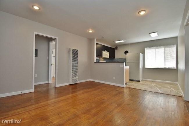 Building Photo - 2216 Ashby Ave