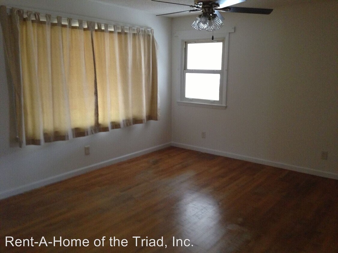 Building Photo - 3 br, 2 bath House - 400 Debanne Road