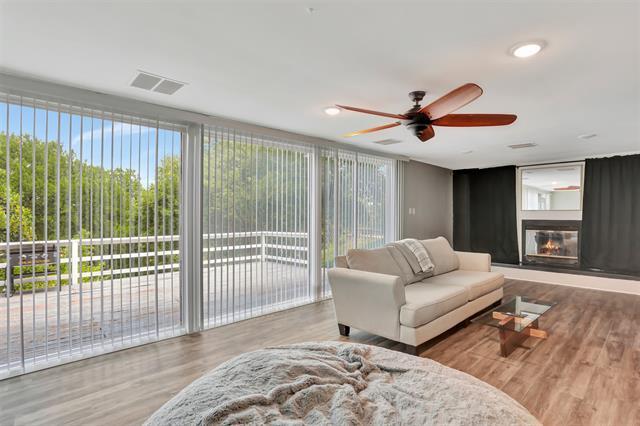 Foto del edificio - 743 Westwood Dr