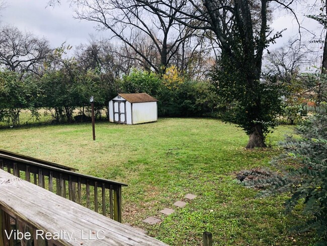 Building Photo - 3 br, 1 bath House - 1427 Litton Ave