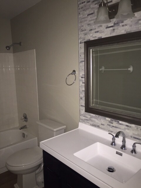 Foto del edificio - 3147 Stillmeadow Dr