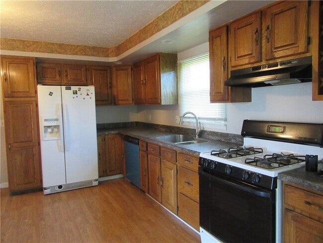 Foto del edificio - 212 Vollmer Pkwy