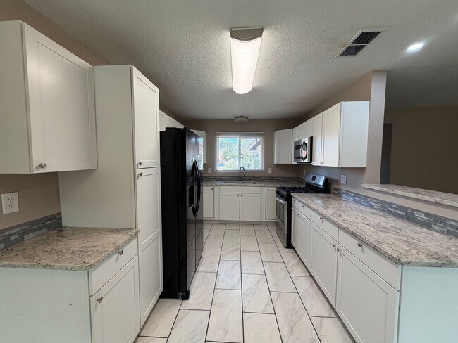 Foto del edificio - 2908 Dakota St NE