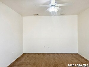 Foto del edificio - 15418 Kamary Ln