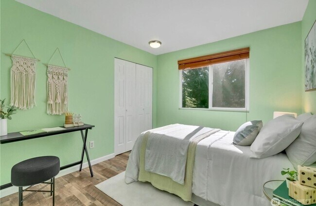 Building Photo - Spacious 3-Bedroom Home Near Redondo Beach Park!