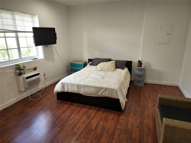 Foto del edificio - 1345 Pennsylvania Ave