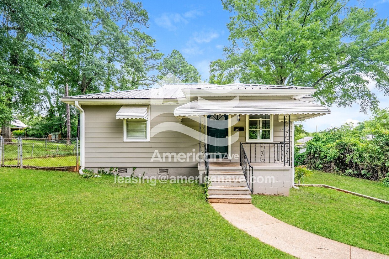 Foto principal - 2917 20th St N