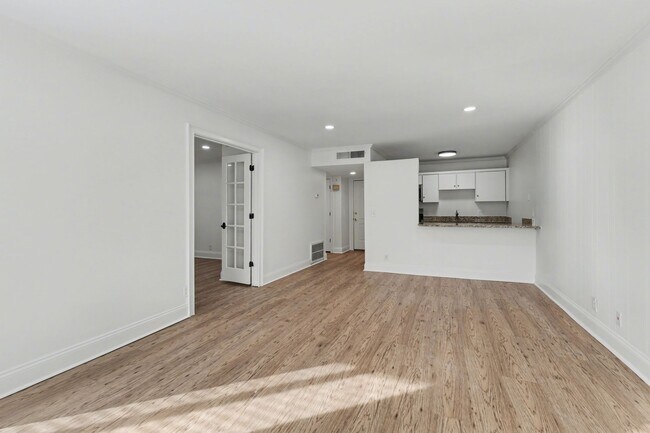Foto del edificio - 116 Harding Pl