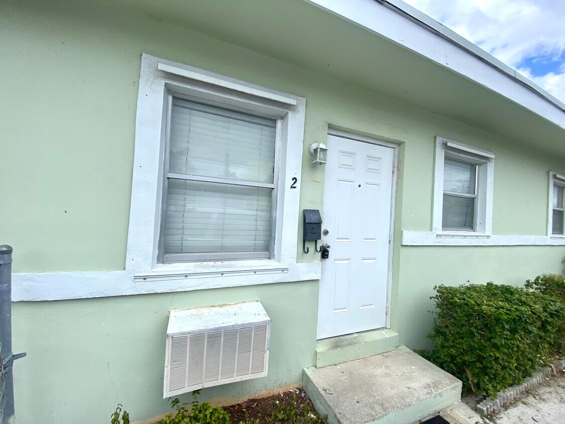 Foto principal - 601 N K St