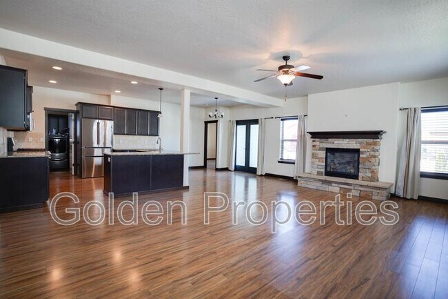 Building Photo - 6677 N Gavin Loop