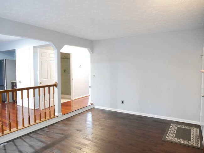 Building Photo - Recently Renovated & Move-In Ready- Bowie, MD