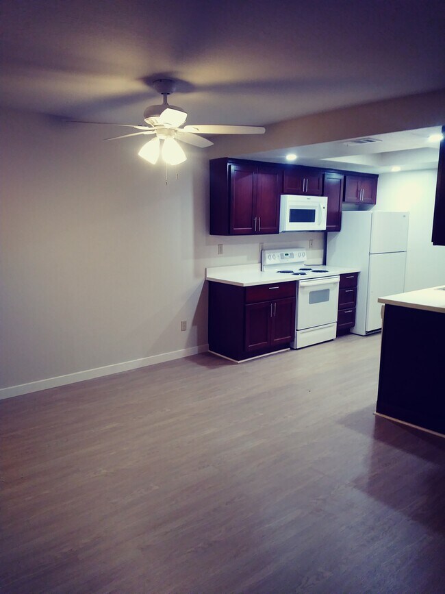 Foto del edificio - 417 Glacier Dr