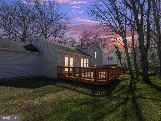 Foto del edificio - 5112 Bradfield Dr